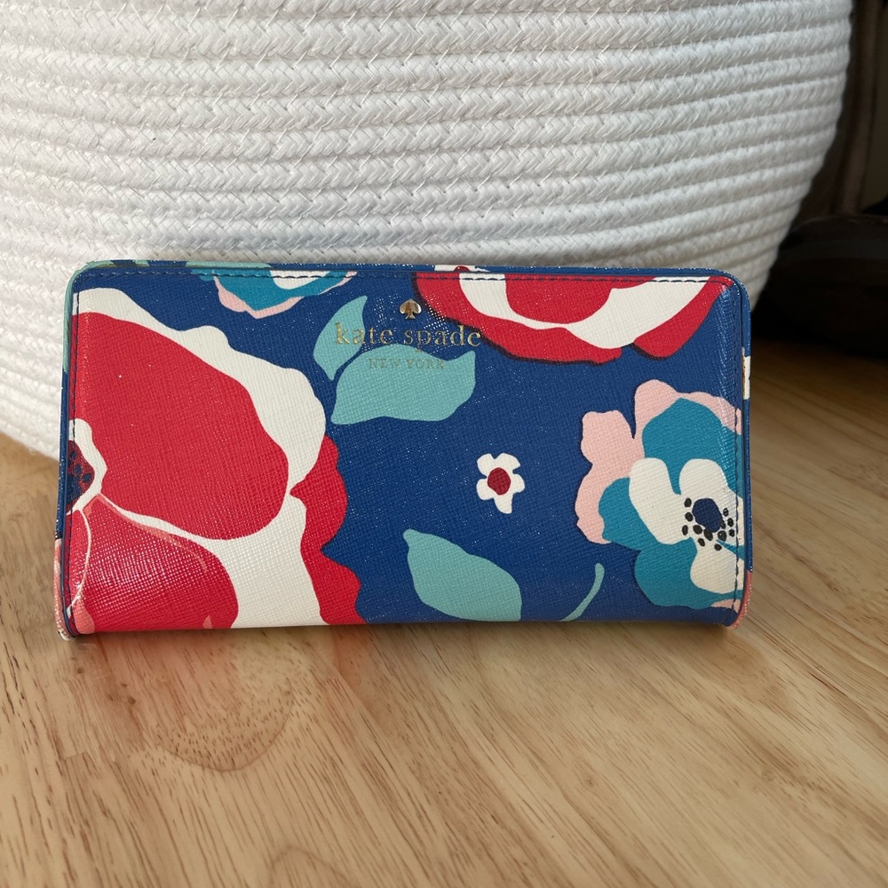 Kate Spade wallet